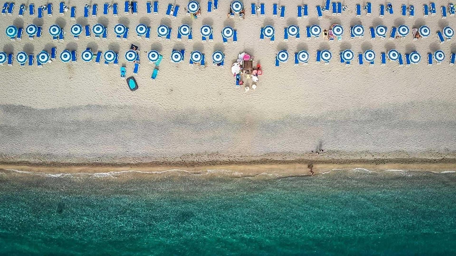 Club Esse Aquilia Beach Village Badolato Marina Exterior foto